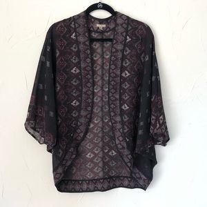 Ecote Burgandy Kimono